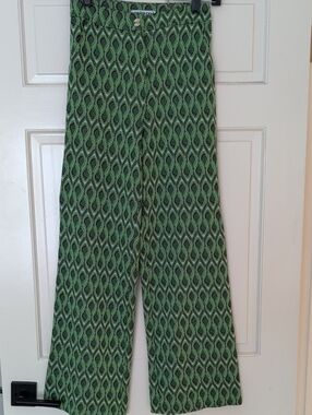 Green Patterned Wide-Leg Pants